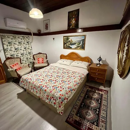 Δωμάτια σε οικογενειακή κατοικία Mystic